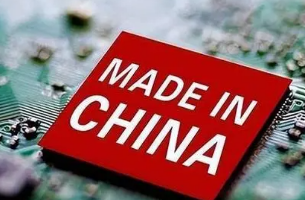 什么是國(guó)產(chǎn)化工控機(jī)？工業(yè)自動(dòng)化的“中國(guó)芯”與選型指南