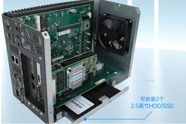 東田便攜式高性能主機(jī)機(jī)箱.png