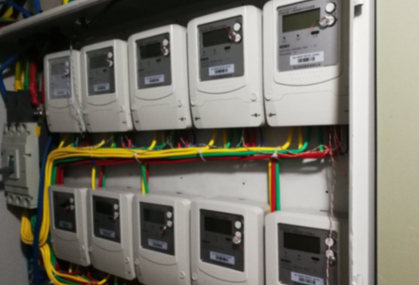 東田工業邊緣服務器驅動能源行業智能電表管理升級